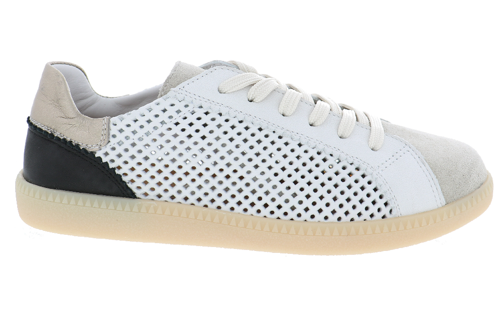 Amelia Sneakers