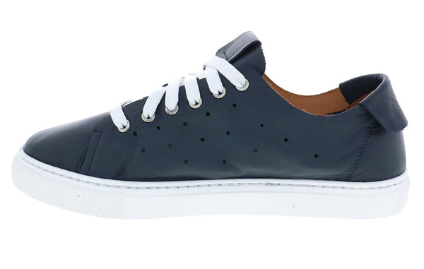 Travel Women's Sneakers