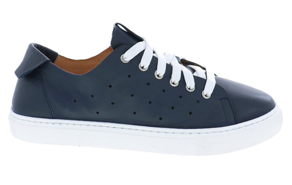 Travel Women's Sneakers