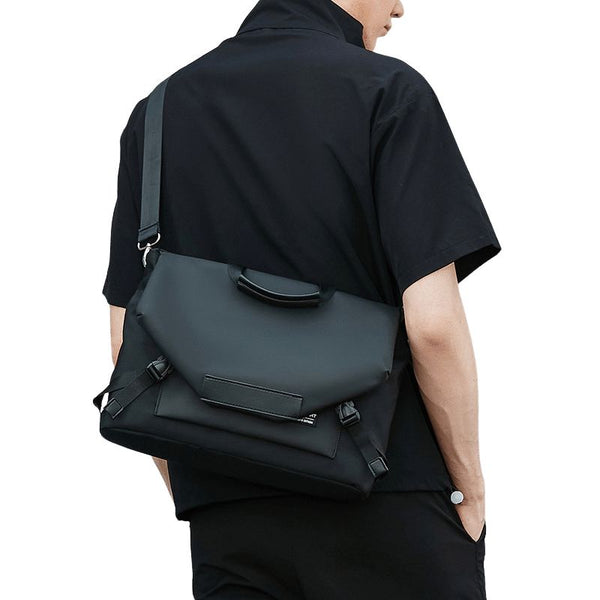 Black Urban Messenger Bag