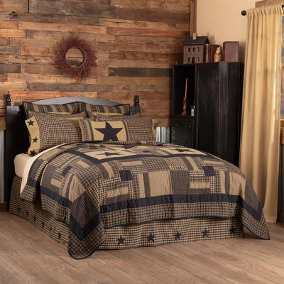 Black Check Star Quilt