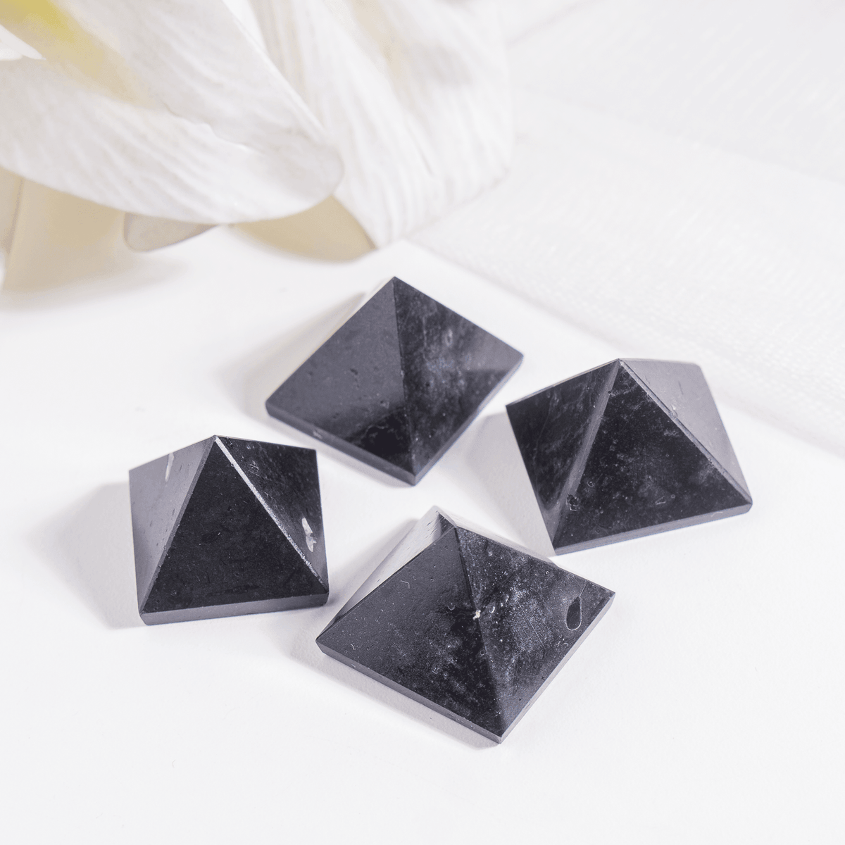 Black Tourmaline Pyramids (Promote Courage and Self-Confidence)