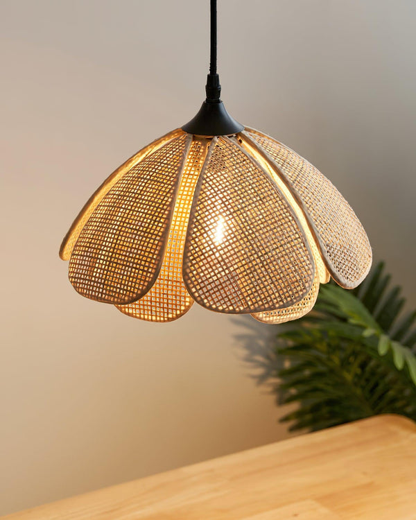 Bloom Rattan Pendant Lamp