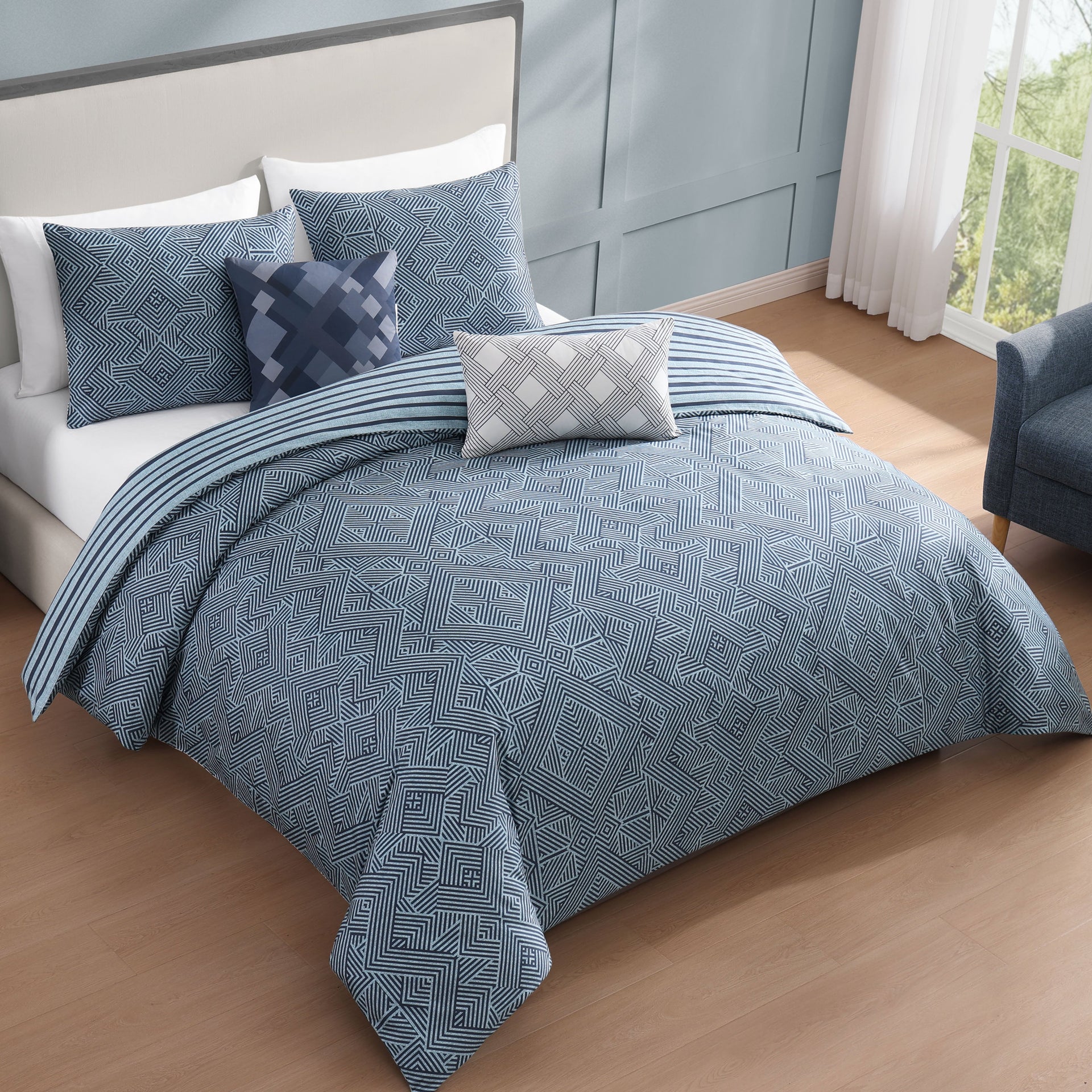 Blue Geo Lines 5 Piece Reversible Comforter Set
