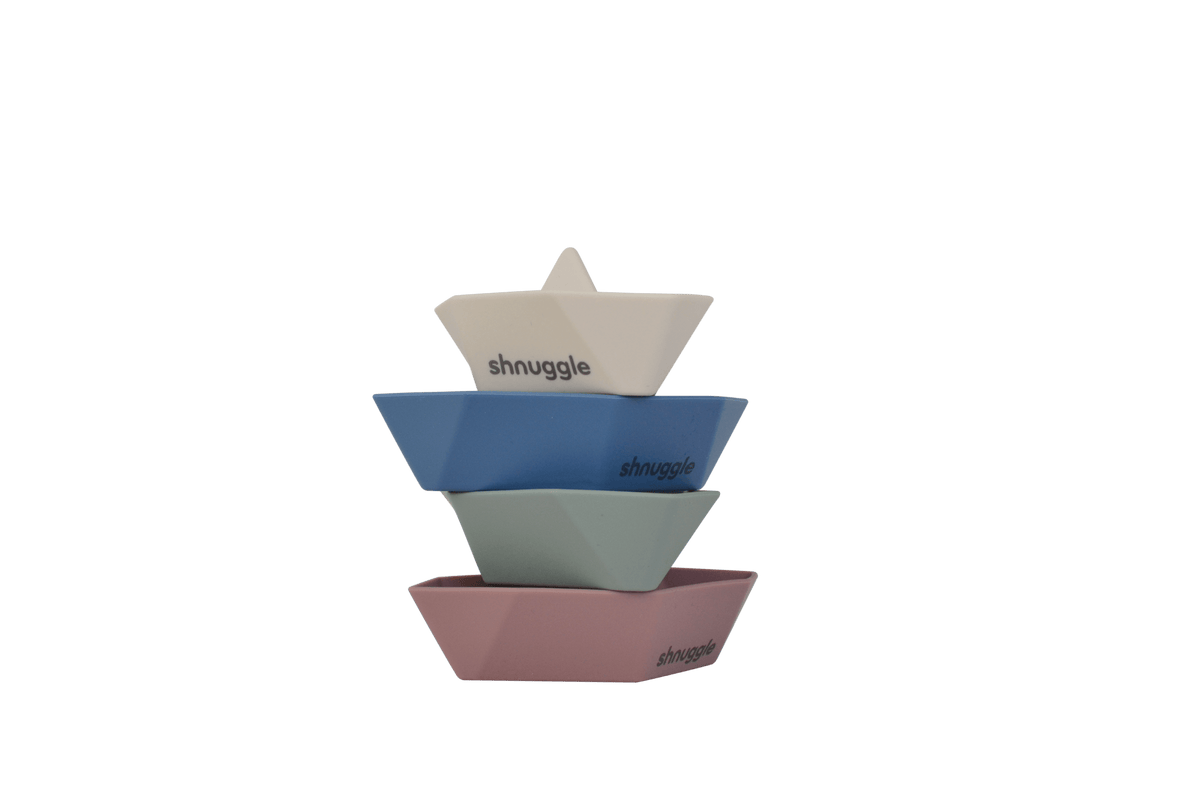 Shnuggle Stack and Sail Bath Boat Toys