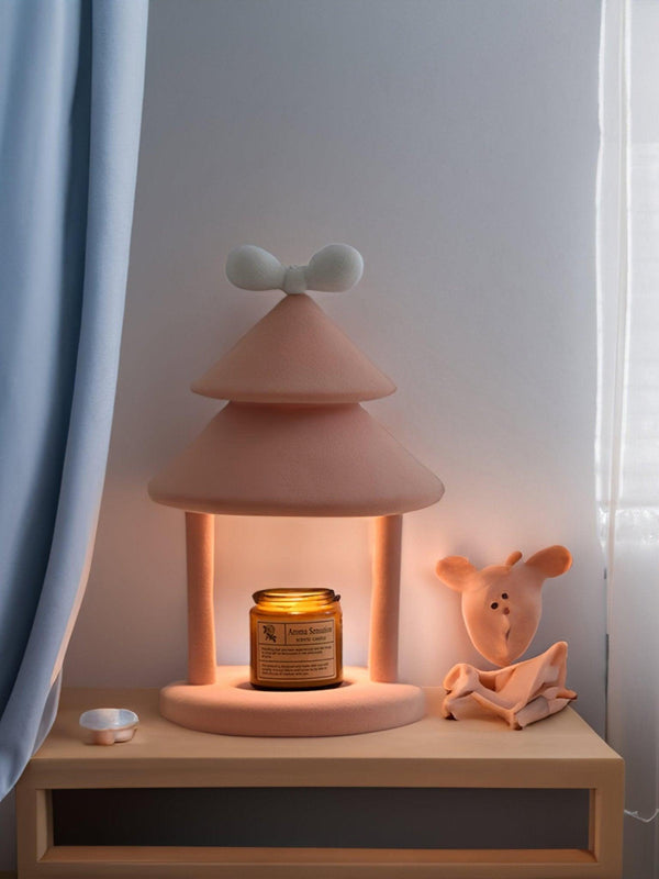 Bow Tie Cone Table Lamp 7.9