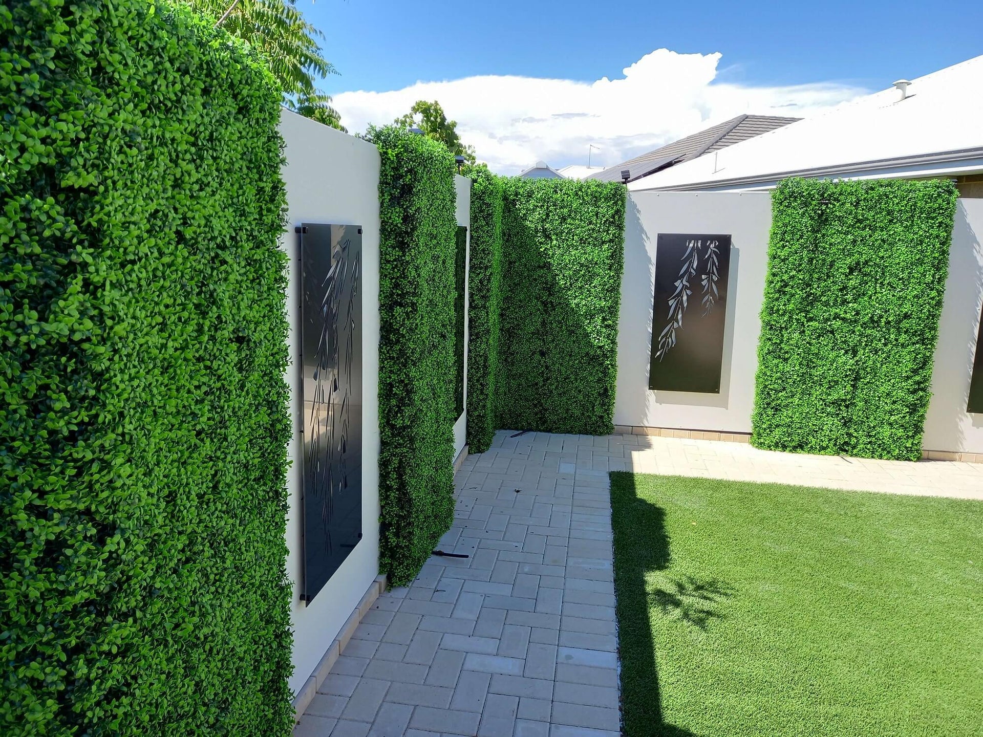 Bright Boxwood Artificial Vertical Garden Green Wall Panel 40×40in 11 SQ FT – UV Resistant – Commercial Grade