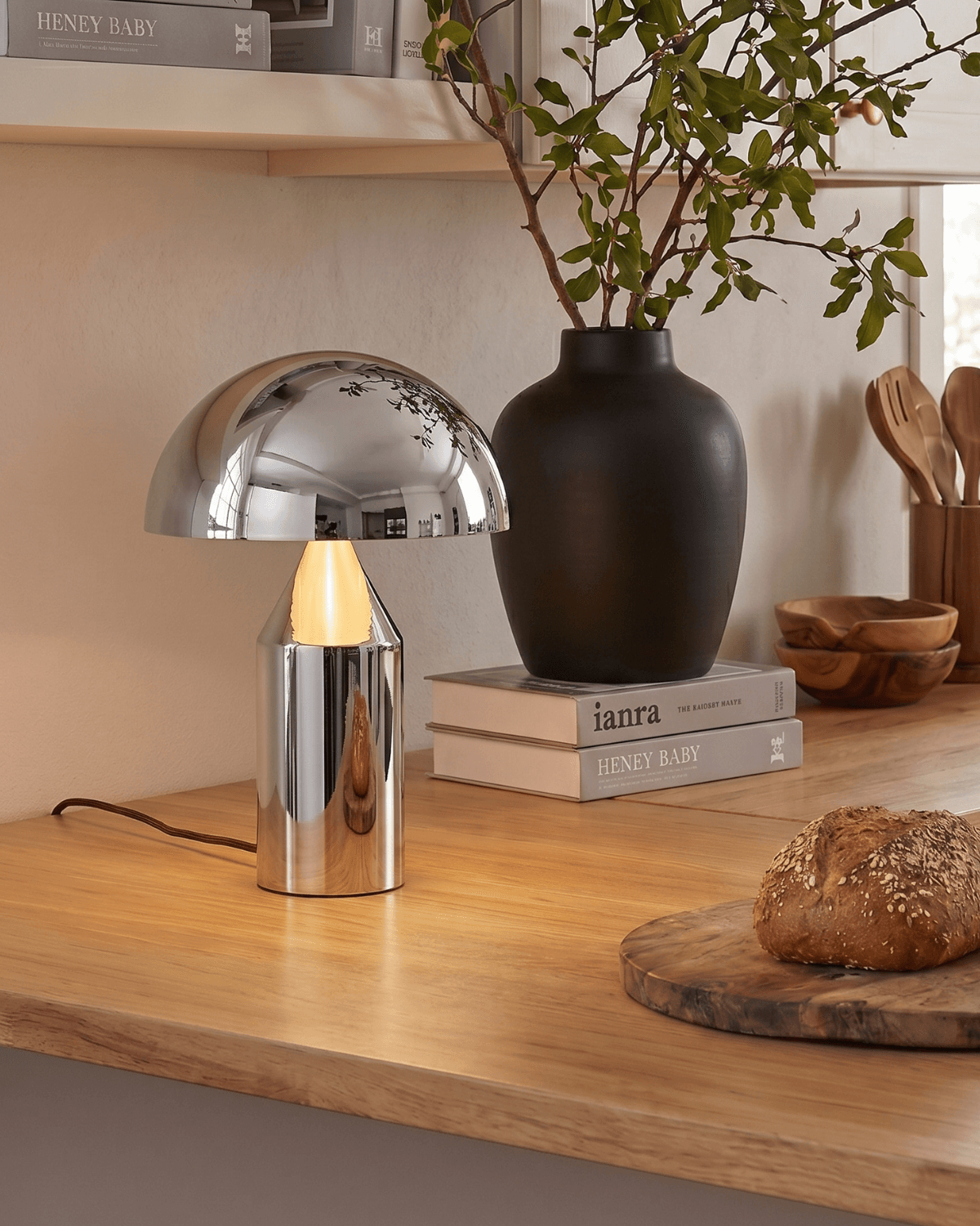 Venus Table Lamp