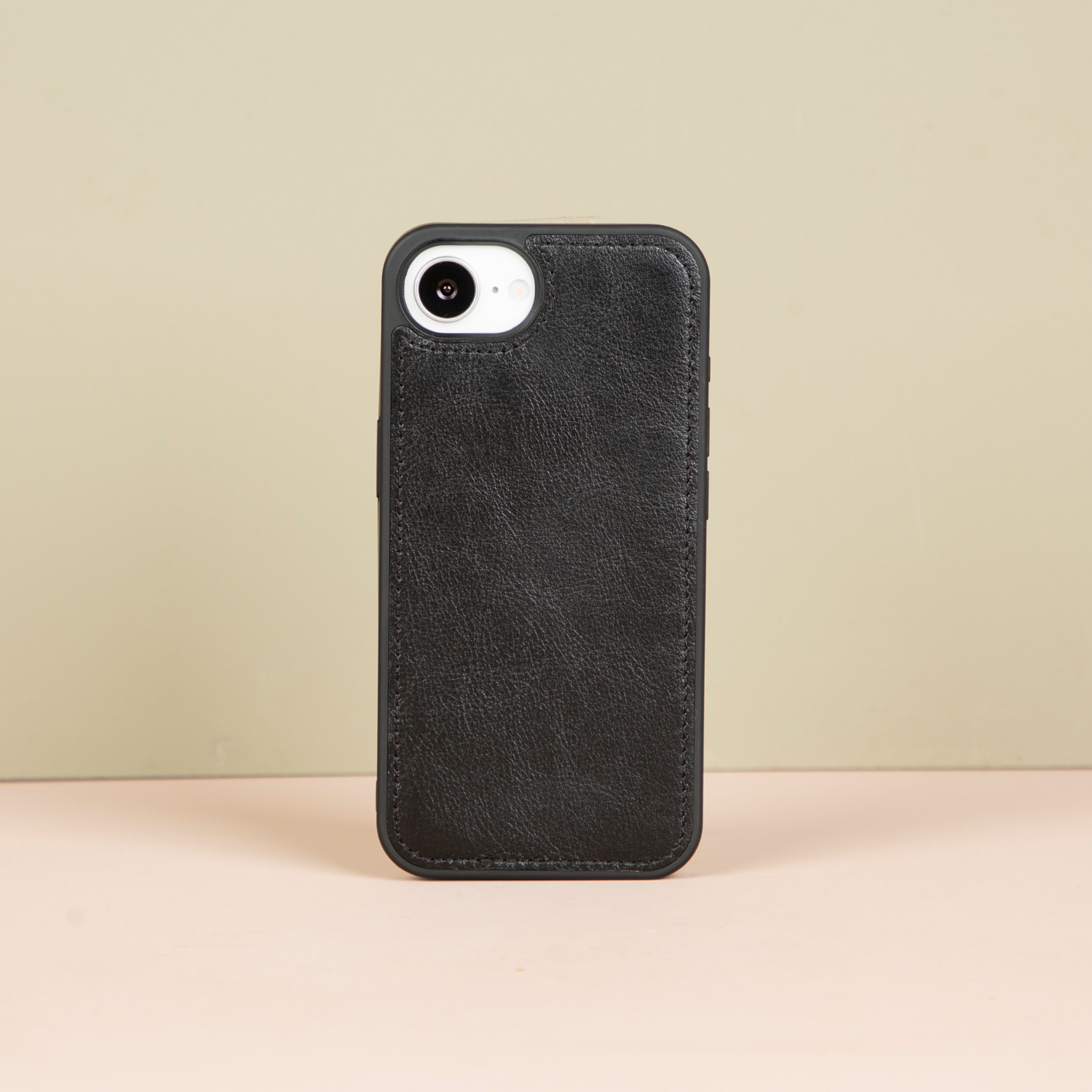 iPhone 16e Leather Wallet Case - Black - Brooklyn