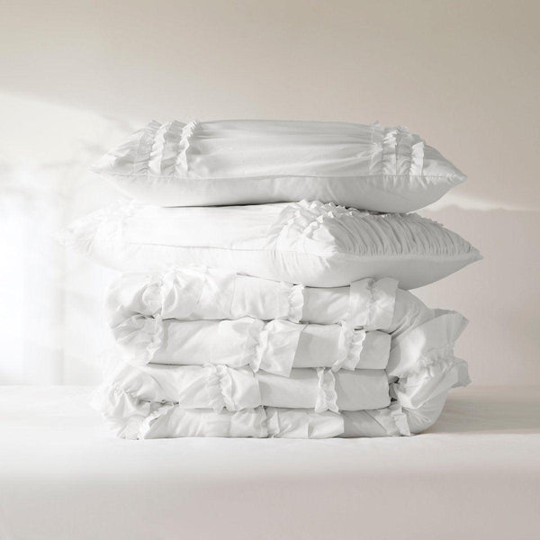 Belle Comforter Set
