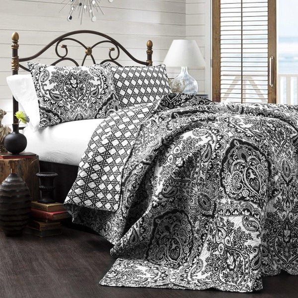 Aubree 3 Piece Quilt Set