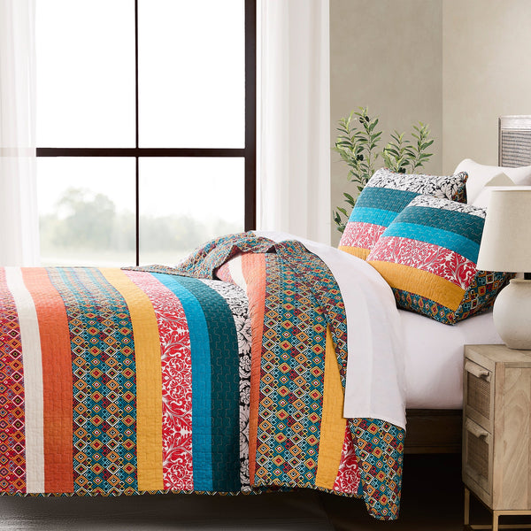 Boho Stripe Quilt Set