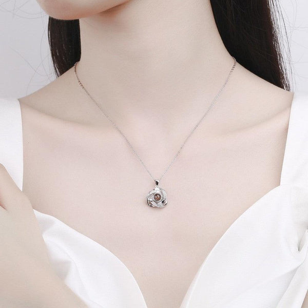 100 languages, I love you. Projection necklace, simple and fashionable, spiral pendant, collarbone chain