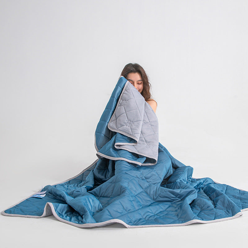 Grade A Cooling Blanket: Soft, breathable, king/queen size, summer lightweight cool comforter.