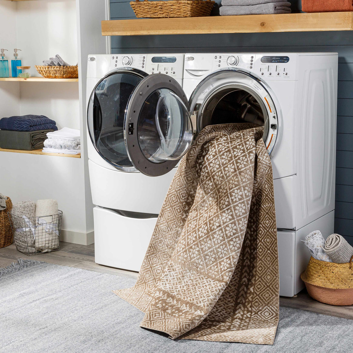 Caditaan Washable Area Rug