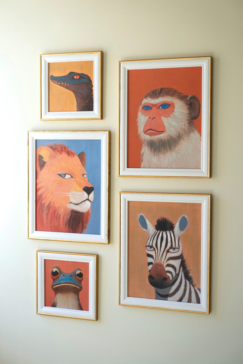 SET OF FIVE FRAMED ANIMALS PAINTINGS