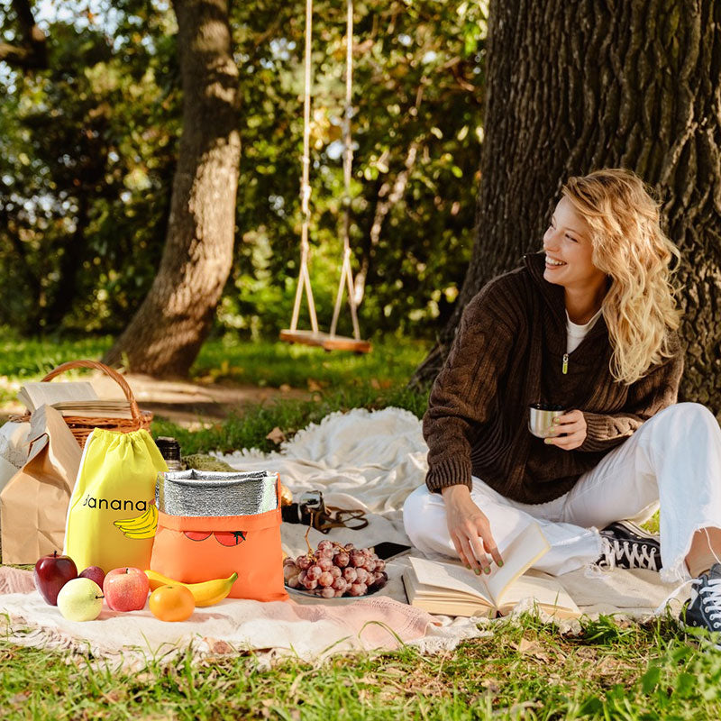 Insulated bag for keeping fresh: reusable storage organizer for bananas, lettuce and vegetables (drawstring closure)