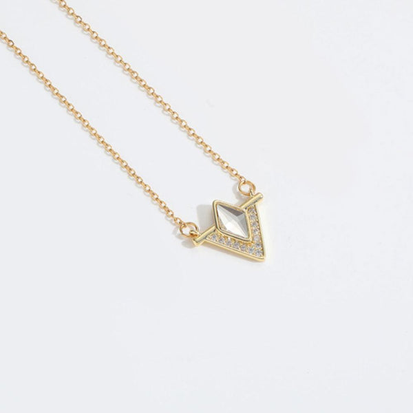 Roman retro flag design pendant necklace for women's collarbone chain