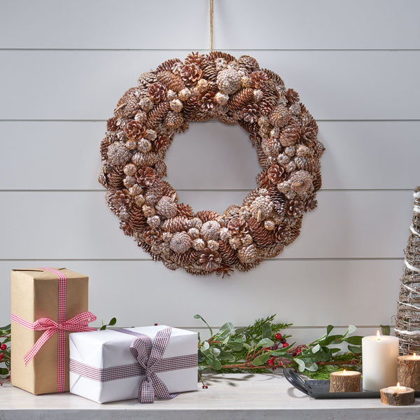 18.5'' PINE CONE WREATH V.I.P Digital Presence
