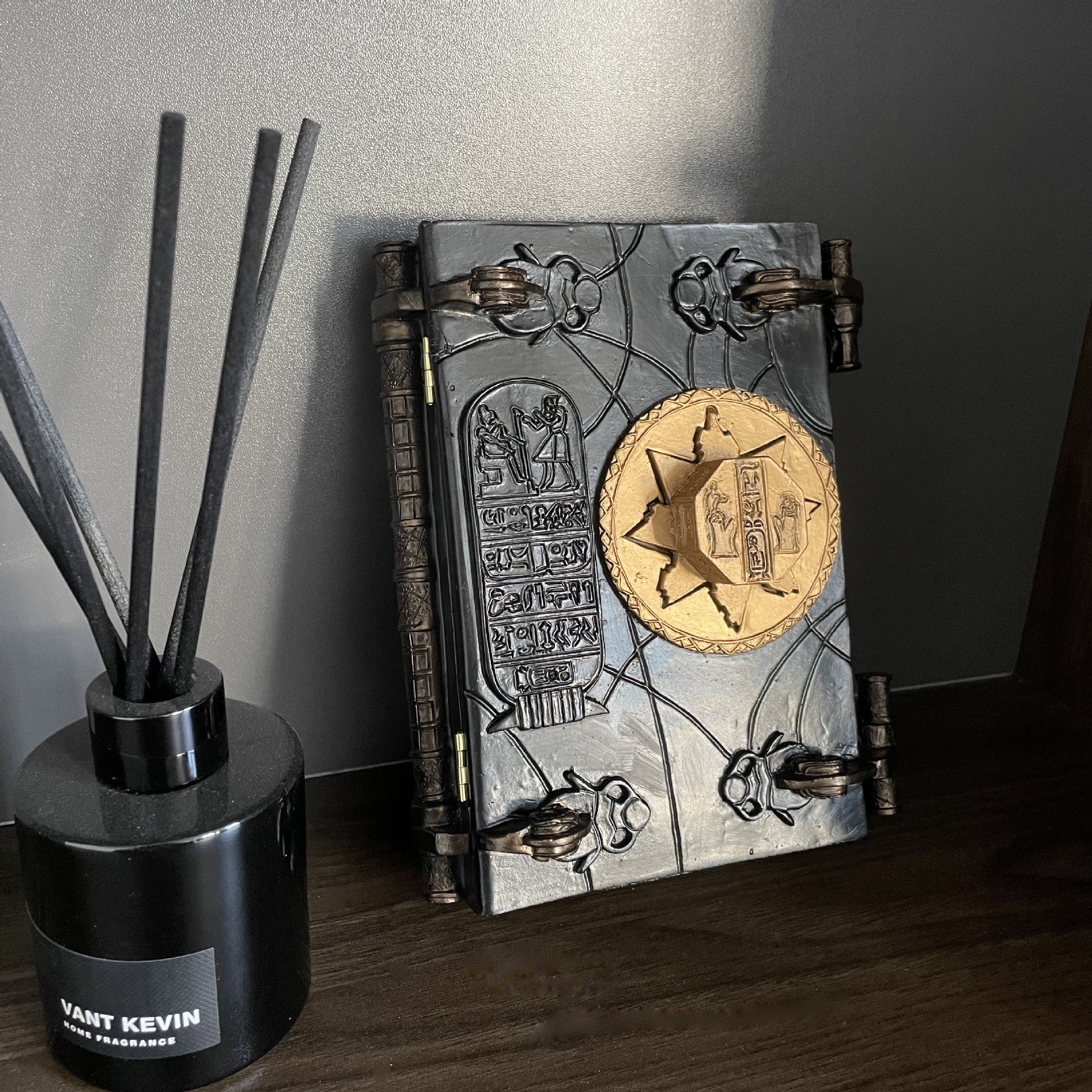 Mummy Death Book Magic Book Resin Crafts Ornament