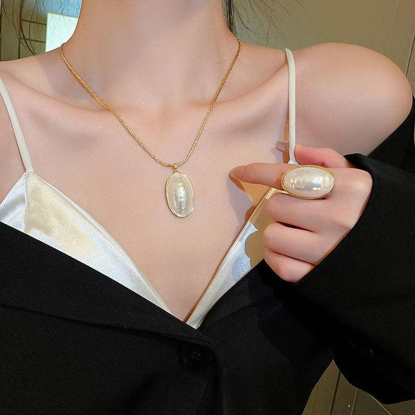 Oval Pearl Necklace for Women Jewelry French Fashion New Style Luxury Collar Chain Necklaces