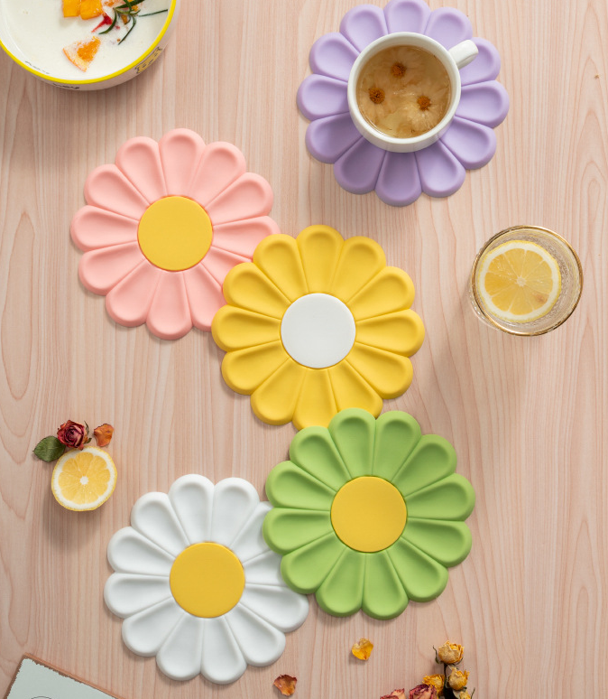 Creative Daisy Flower Household Oil and Heat Resistant Small Fresh Japanese and Korean Bowl and Plate Mats