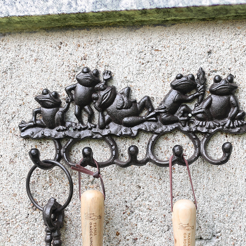 Cast Iron Frog Family Wall Hook Rack VagabondVintage