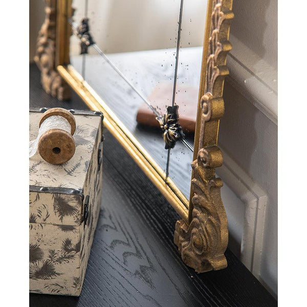 Antique-Style Arched Wall Mirror with Gold Finish Frame