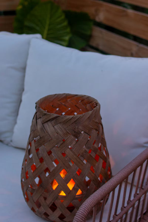 SET OF THREE WOVEN BASKET LANTERNS WITH GLASS