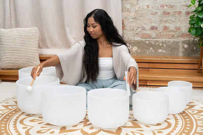 432 Hz Crystal Singing Bowl Chakra Set - 7 Pure White Quartz Bowls (8