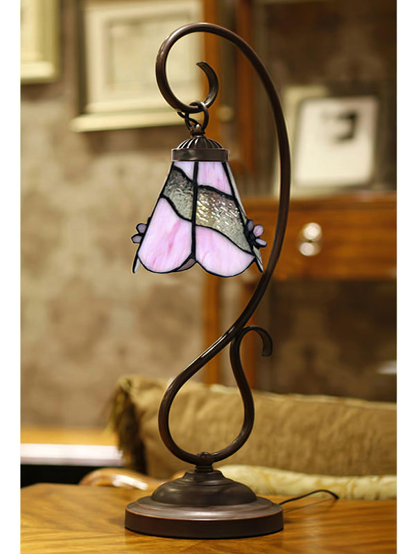 Cal Lighting Cotulla Tiffany Table Lamp 9.8