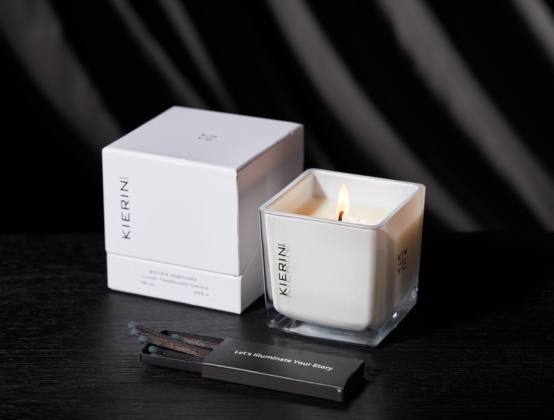 SANTAL SKY Perfumed Candle
