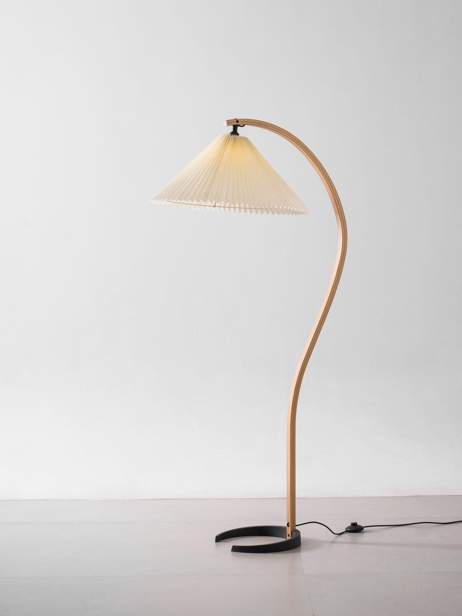 Caprani Floor Lamp 28.4