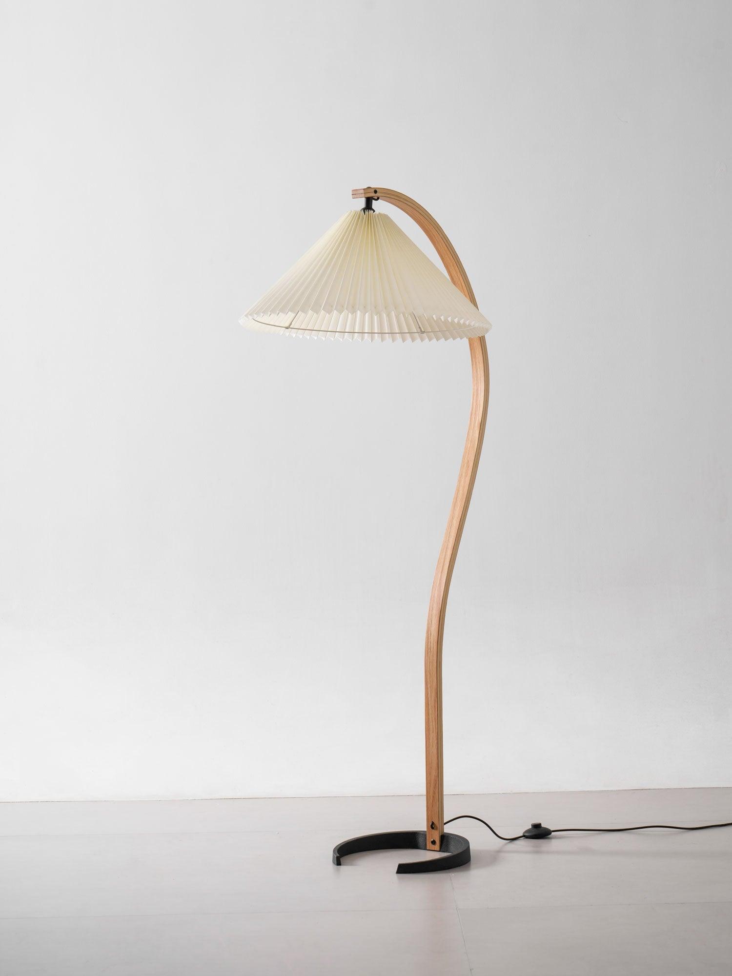 Caprani Floor Lamp 28.4