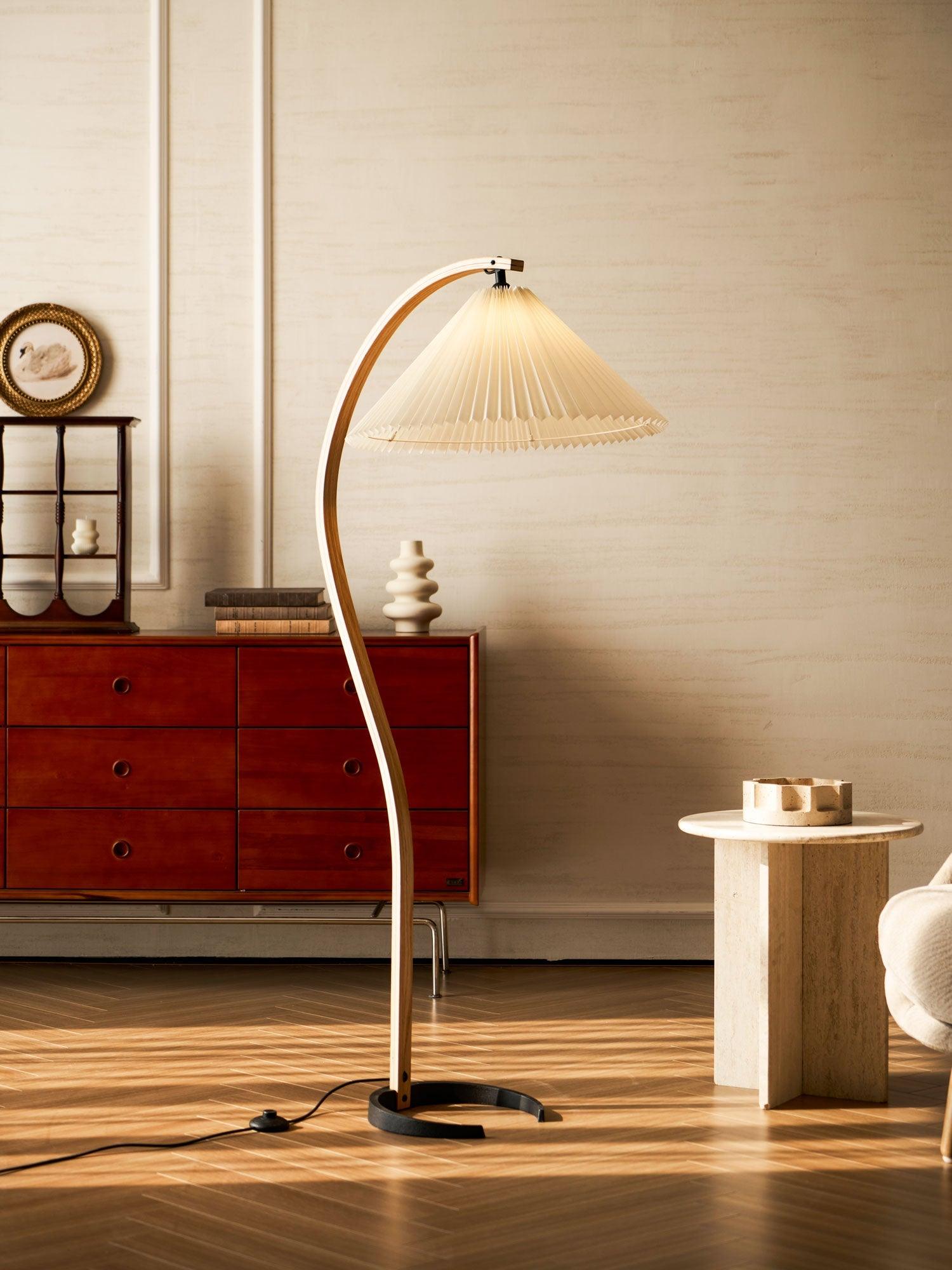Caprani Floor Lamp 28.4