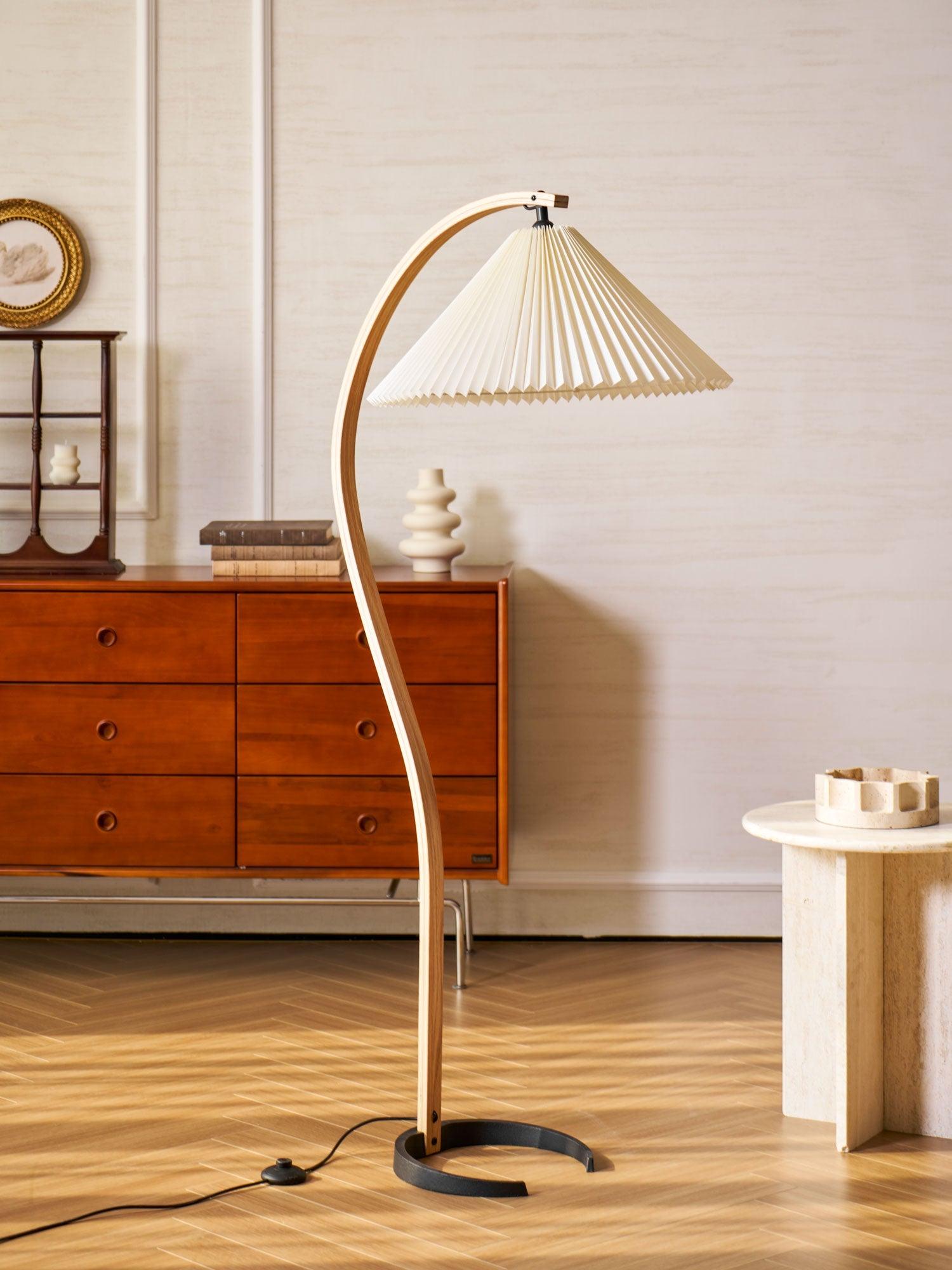 Caprani Floor Lamp 28.4