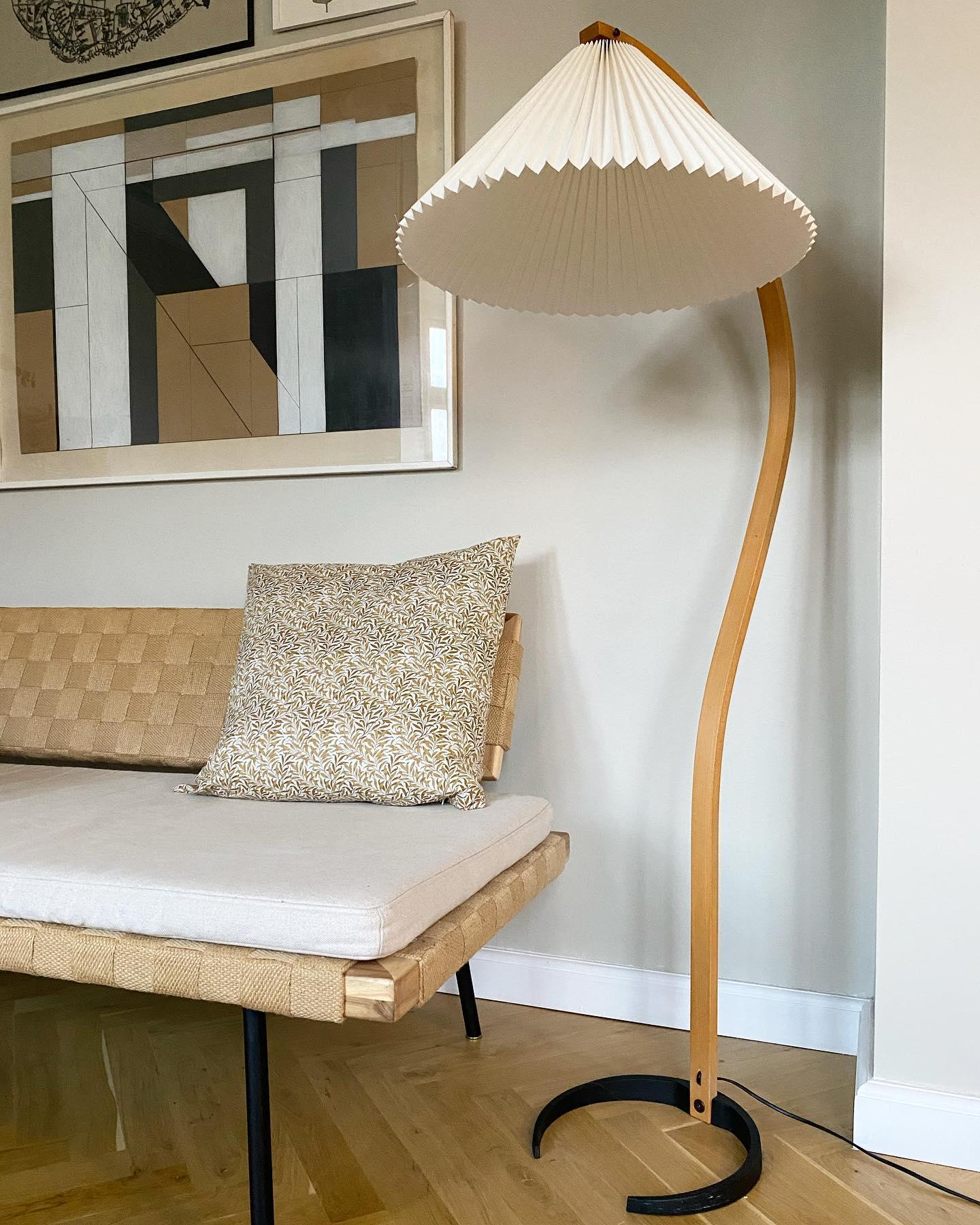 Caprani Floor Lamp 28.4
