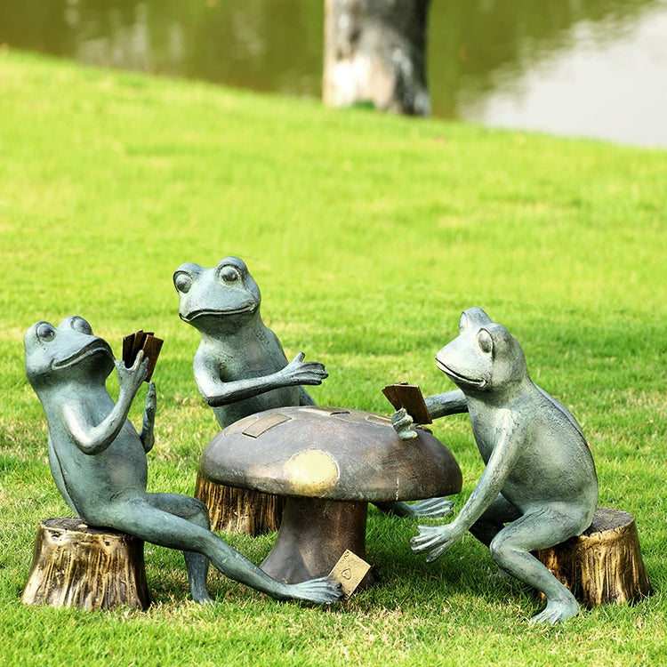 Card Cheat Frogs Garden Sculpture