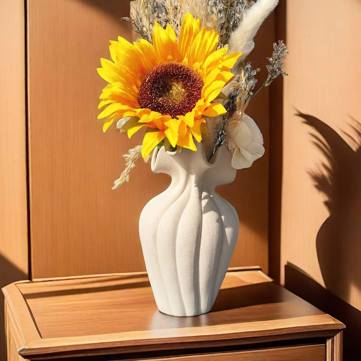 Ceramic Vase 20cm with Striped Skirt Element Design