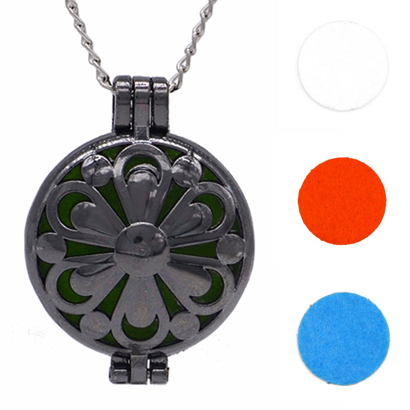 Aromatherapy Locket Necklace – Essential Oil Diffuser Pendant