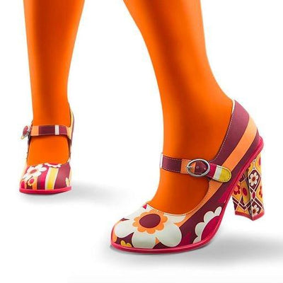Chocolaticas® High Heels 1970  Women's Mary Jane Pump - Last Size 4
