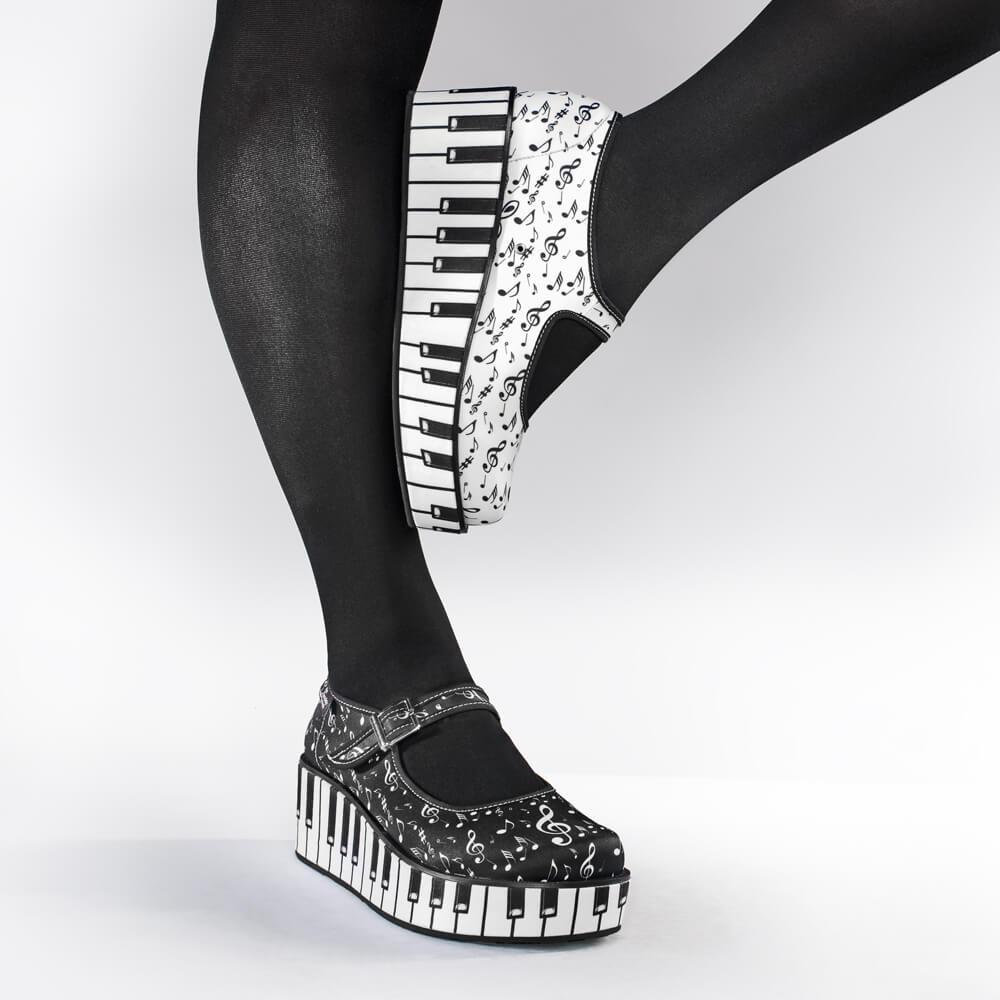 Chocolaticas® Thank You Music Women's Mary Jane Platform