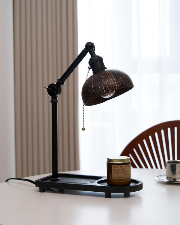 Christian Dell Table Lamp 5.1
