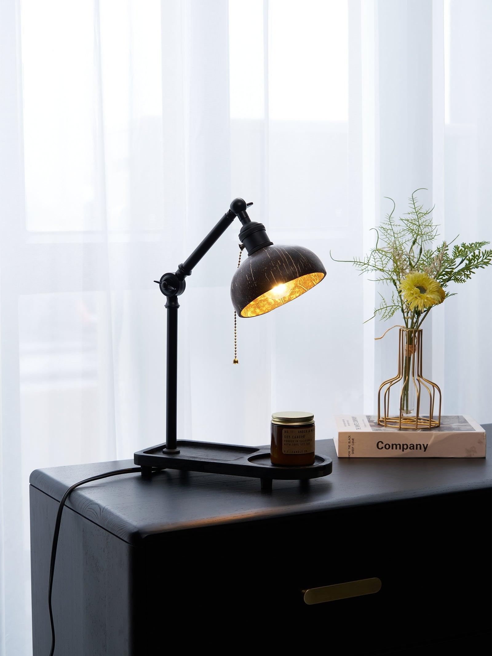 Christian Dell Table Lamp 5.1