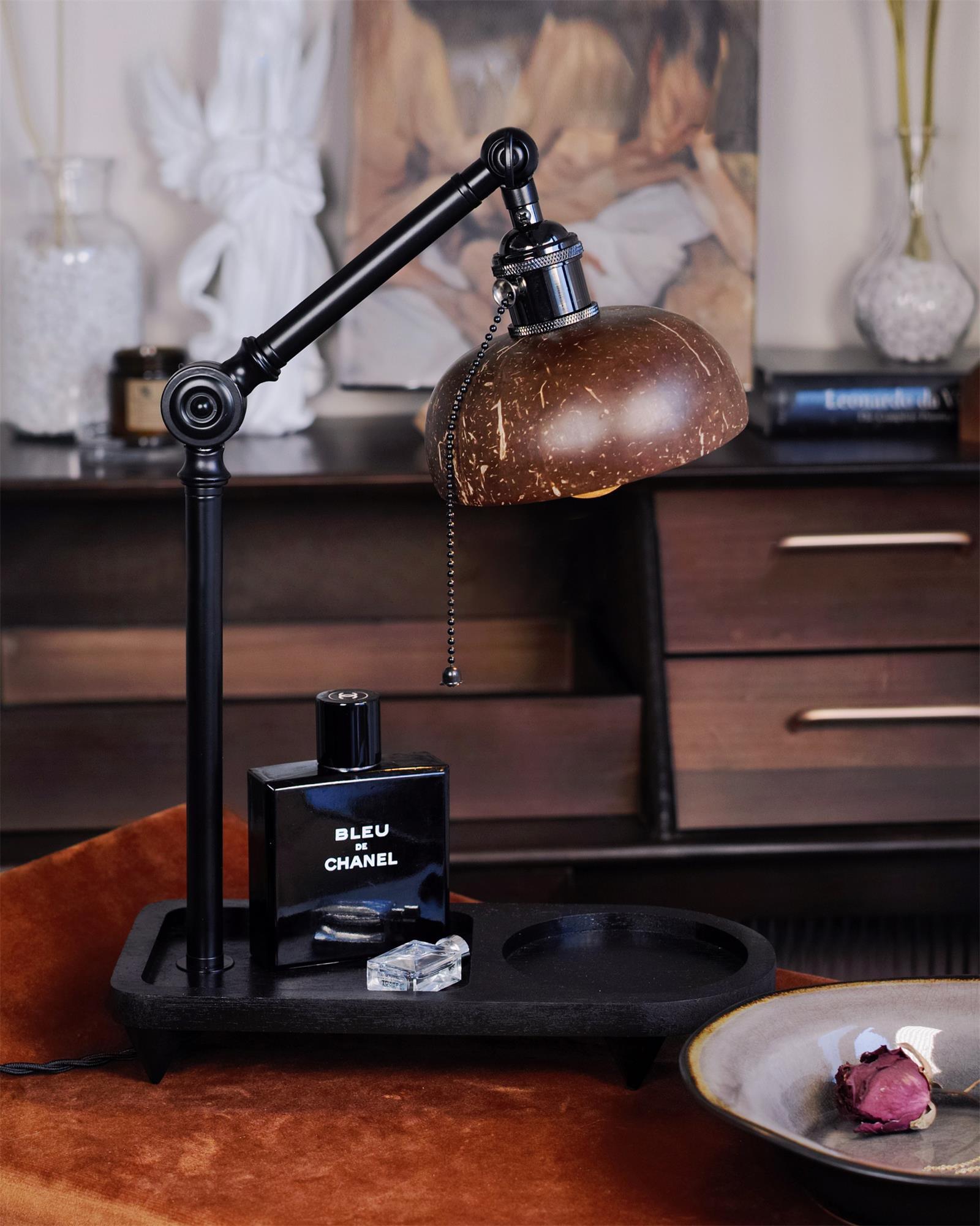 Christian Dell Table Lamp 5.1