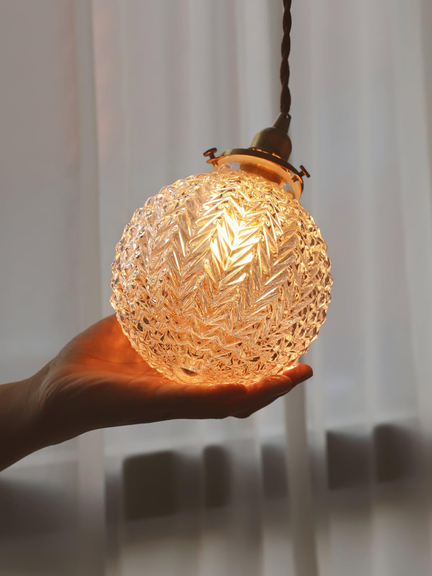 Colonial Global Pendant Light 5.1