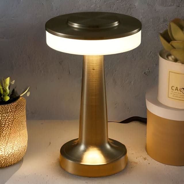 Touch Sensor™ Led Lamp Iluminating