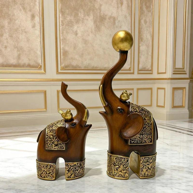Creative Wood Grain Elephant Figurine Set