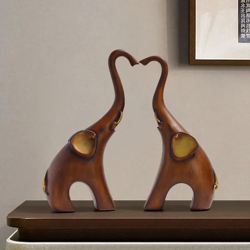 Creative Wood Grain Elephant Figurine Set