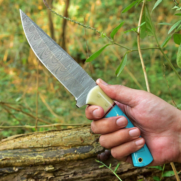 Custom Handmade Damascus Steel Hunting Knife – 10-Inch Blade with Resin Handle, Includes Leather Sheath